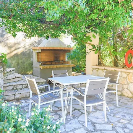 Villa Natasha Katavolos